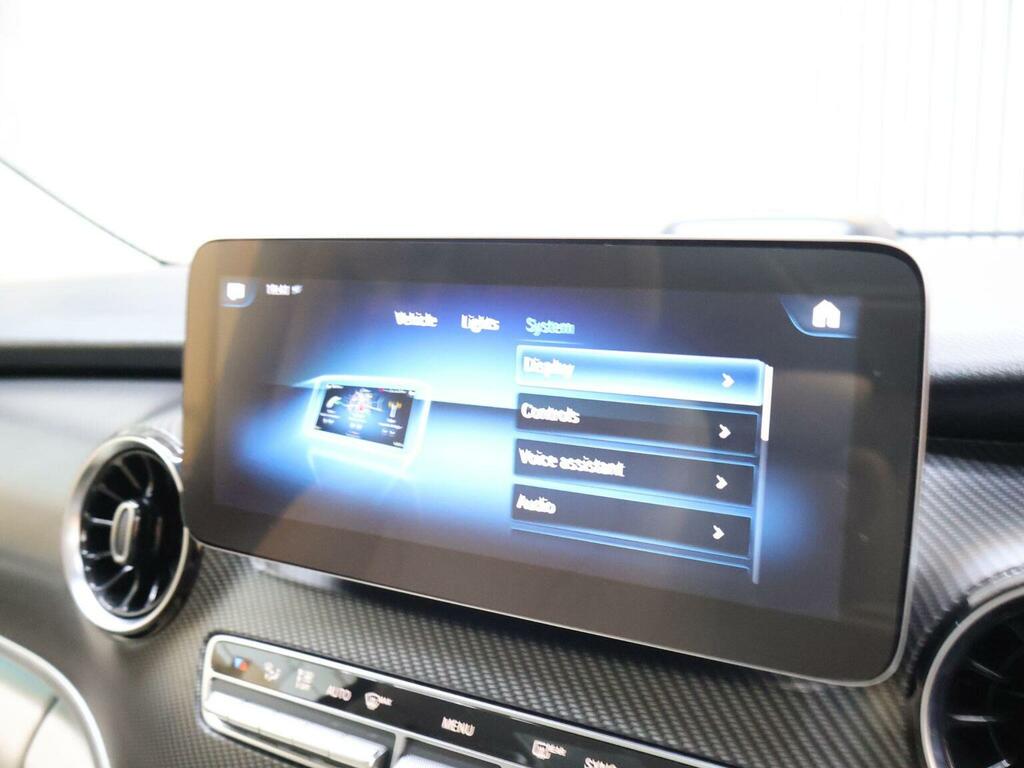 Mercedes-Benz V Class #49