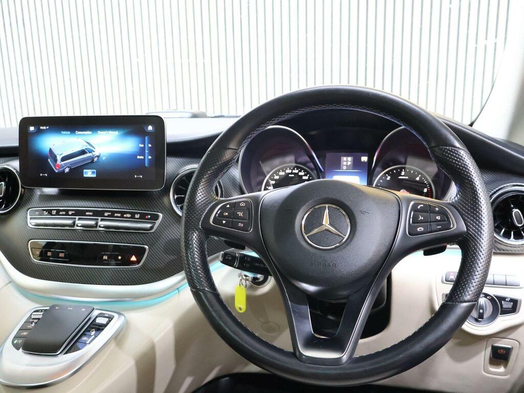 Mercedes-Benz V Class #56