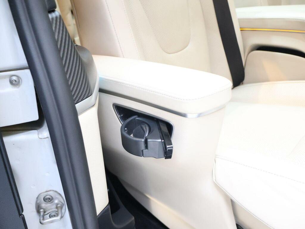 Mercedes-Benz V Class #19