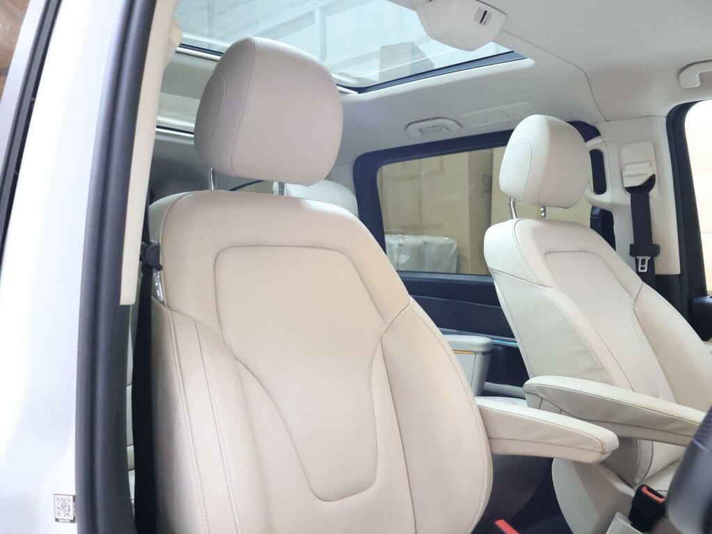 Mercedes-Benz V Class #10