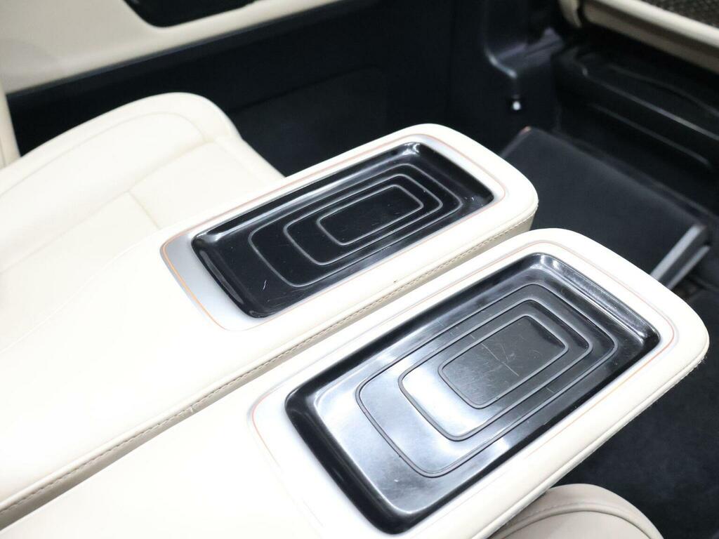 Mercedes-Benz V Class #64