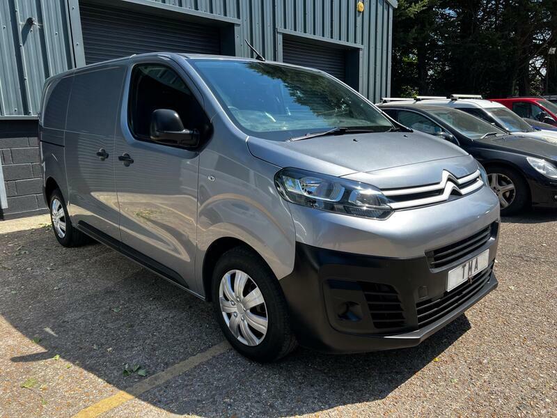 Citroen Dispatch 2.0 Bluehdi 1400 Enterprise Pro M Fwd 2 Euro 6 S