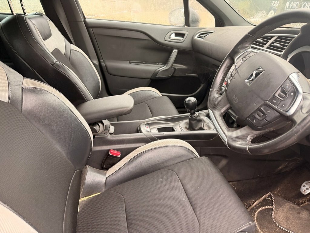Citroen DS4 1.6L Dstyle Black #5