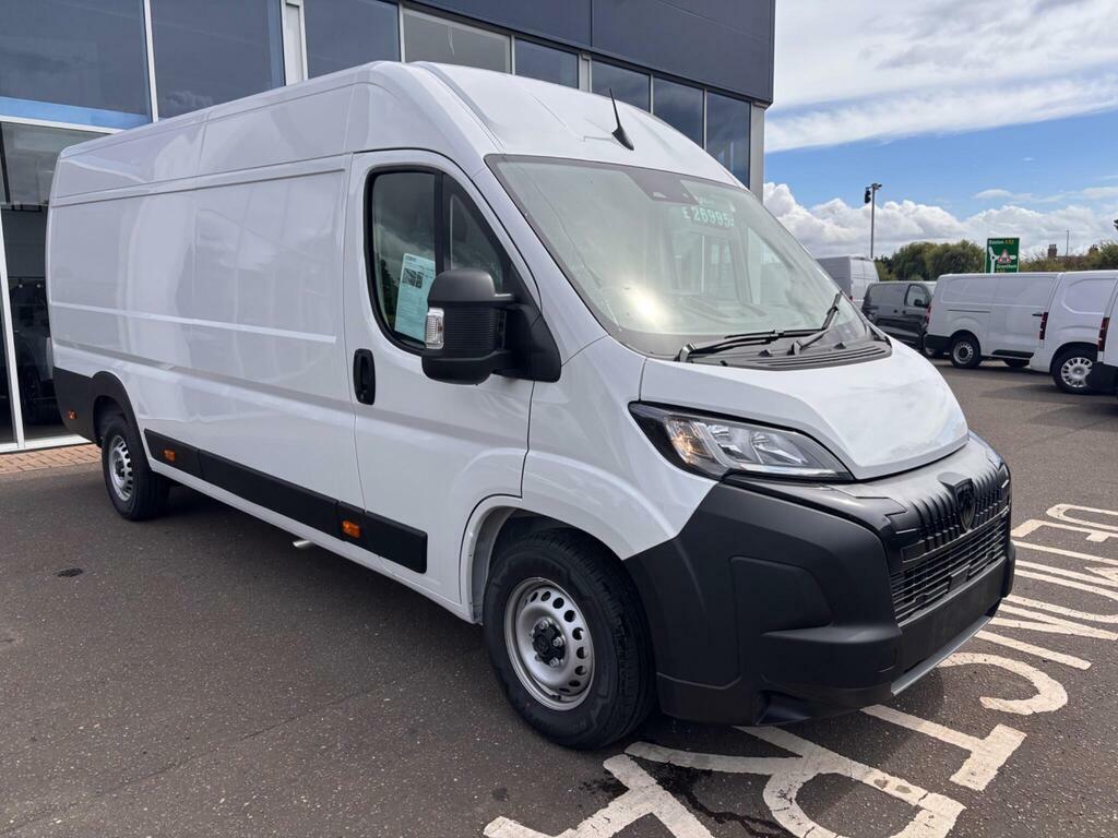 Peugeot Boxer 2.2 Bluehdi 3.5T Heavy Professional L4 H2 Euro 6 White