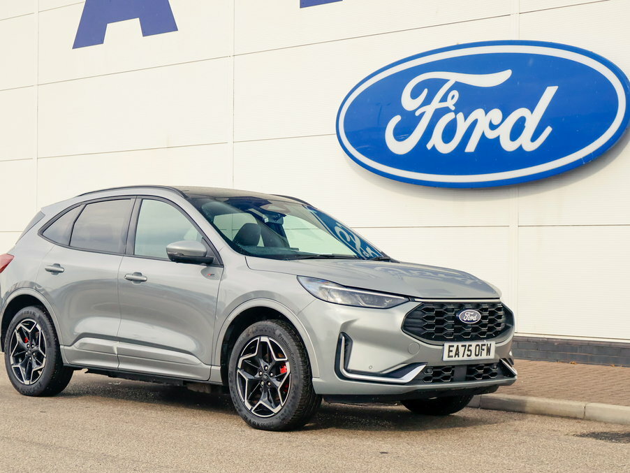 Ford Kuga 2.5 Phev St-line X Cvt Silver