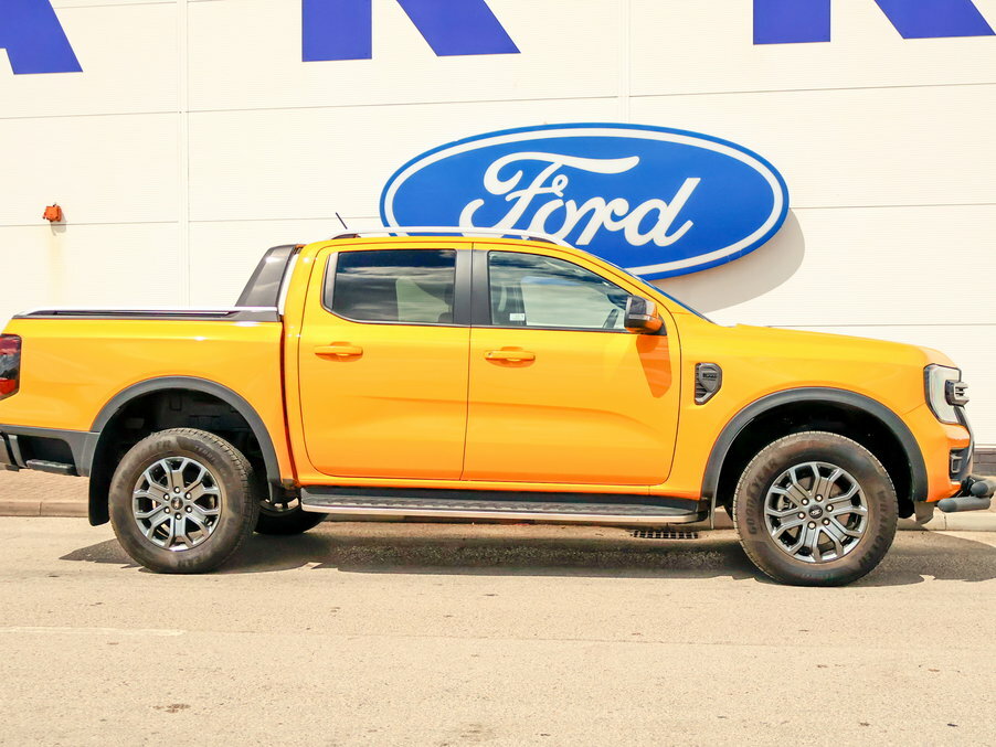 Ford Ranger Pick Up Double Cab Wildtrak 2.0 Ecoblue 205 Orange