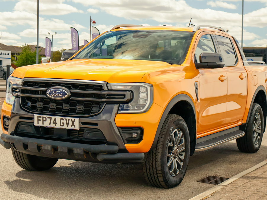 Ford Ranger Pick Up Double Cab Wildtrak 2.0 Ecoblue 205 FP74GVX Orange #3