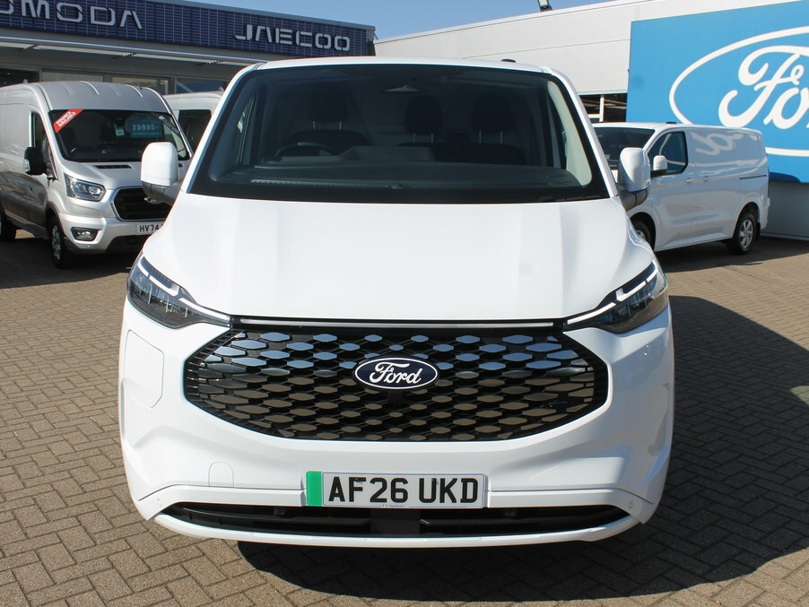 Ford Transit Custom 100Kw 65Kwh H1 Van Limited AF26UKD White #2