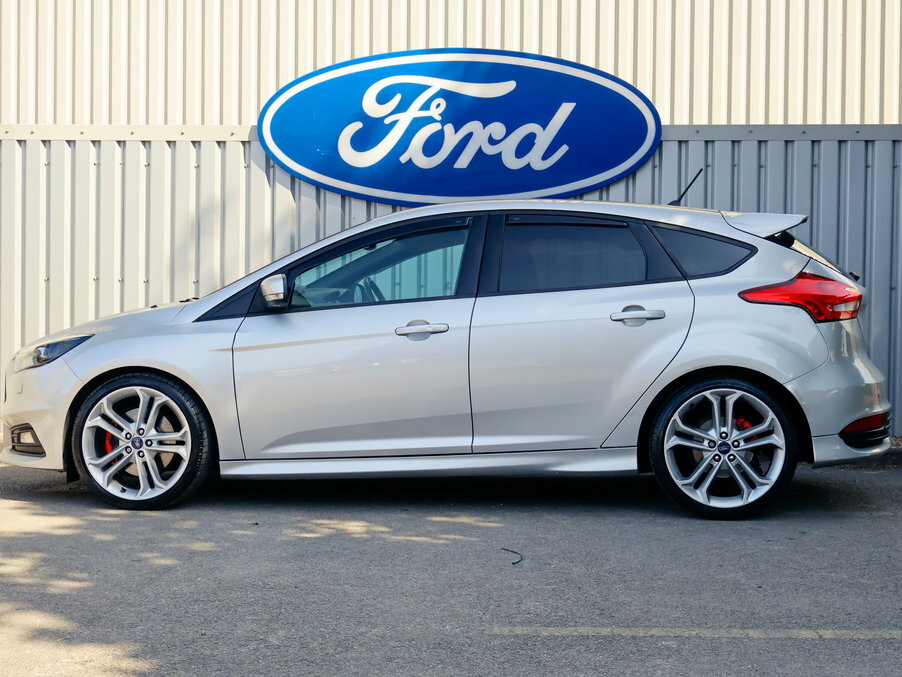 Ford Focus 2.0T Ecoboost St-3 Navigation FG18NLJ Silver #3