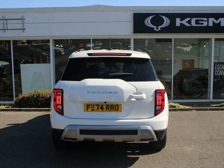 SsangYong Torres Suv Grey #6