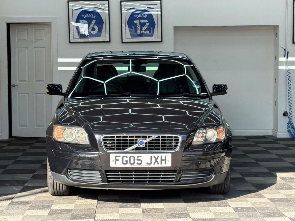 Volvo S40 Saloon 1.6D S 200505 Black #2