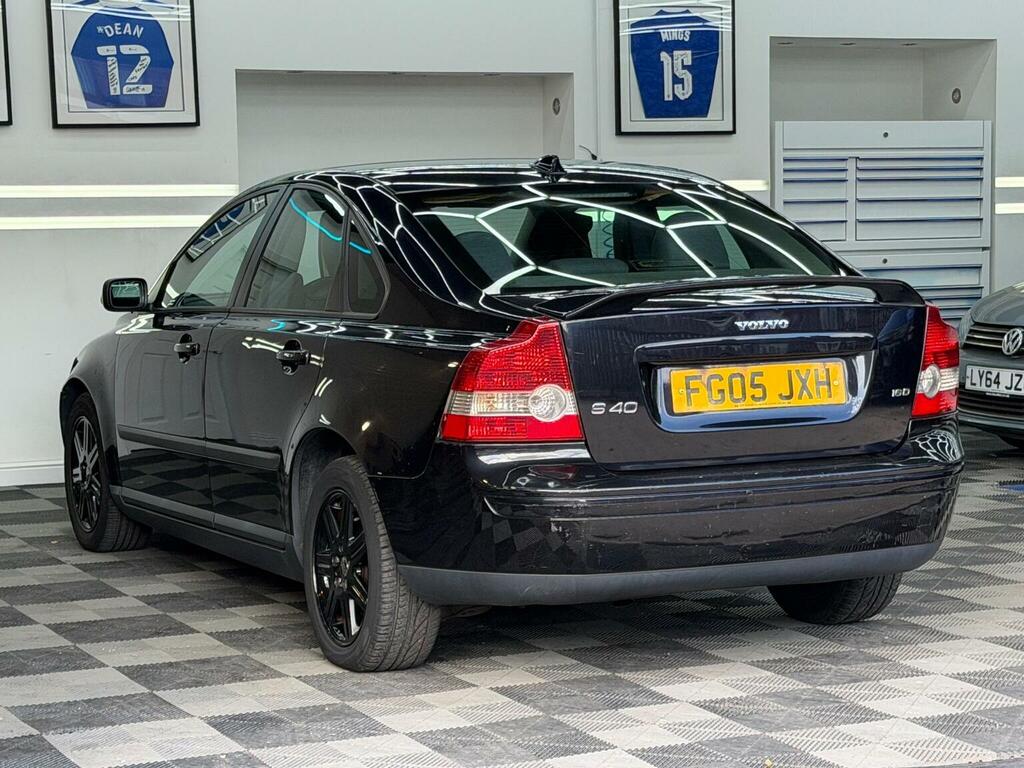 Volvo S40 Saloon 1.6D S 200505 Black #4
