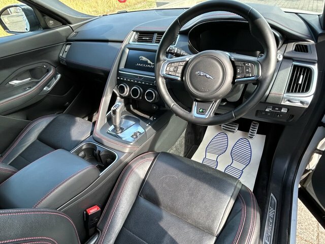 Jaguar E-Pace P200 Chequered Flag Suv SK20XSW White #3
