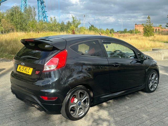 Ford Fiesta Ecoboost St-2 Hatchback Black #6