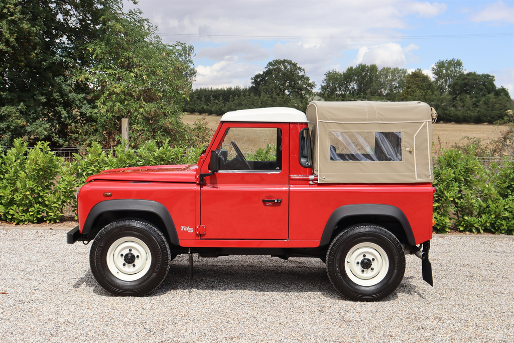 Land Rover Defender 90 90 2.5 Td5 Pickup  #4