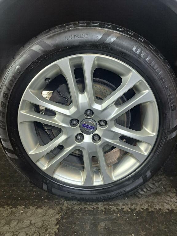 Volvo XC70 D4 181 Se Nav Awd Silver #29