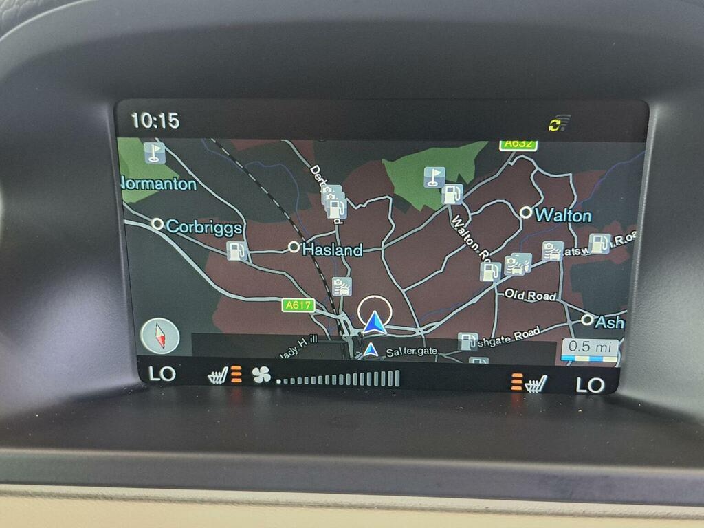 Volvo XC70 D4 181 Se Nav Awd Silver #19