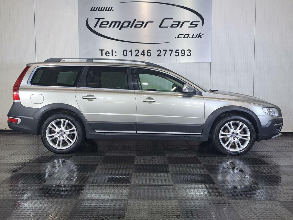 Volvo XC70 Estate 2.4 D5 Se Lux Awd Euro 6 Ss 20 Gold #3