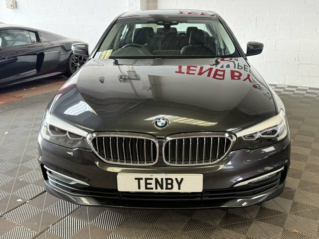 BMW 5 Series 520D Se Grey