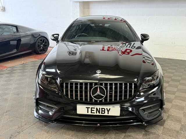 Mercedes-Benz E Class Automatic Black #2