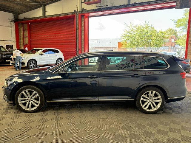 Volkswagen Passat Automatic Blue #5
