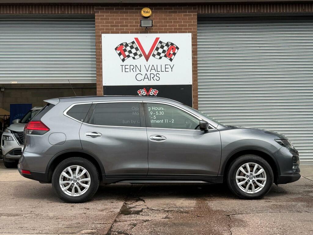 Nissan X-Trail Red #31