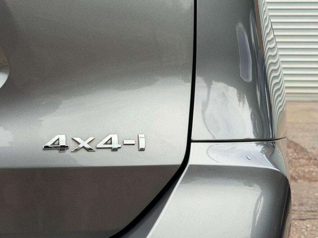 Nissan X-Trail Red #87