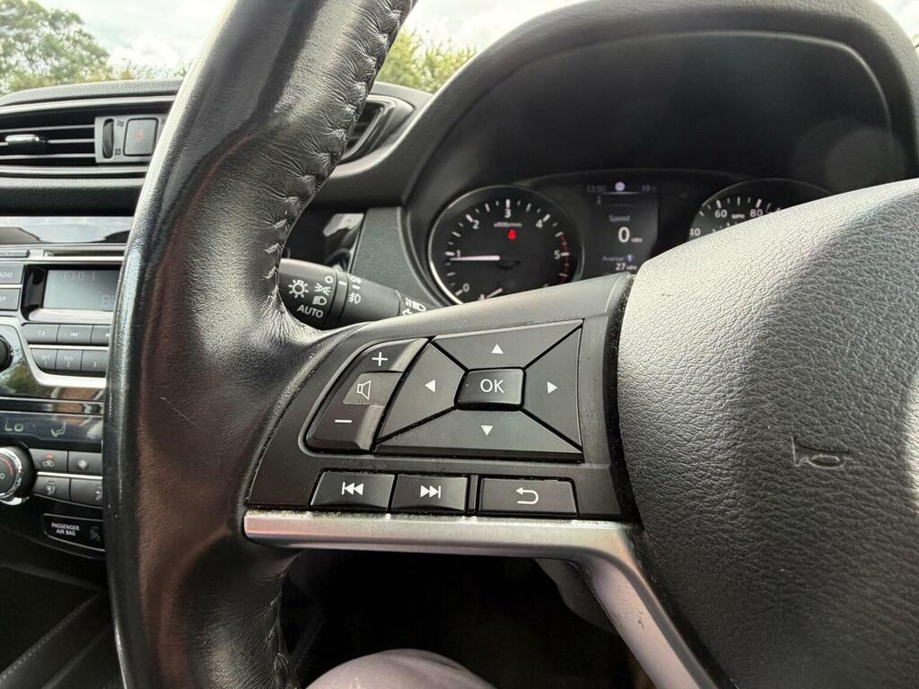 Nissan X-Trail Red #38