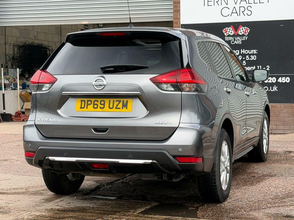 Nissan X-Trail Red #26