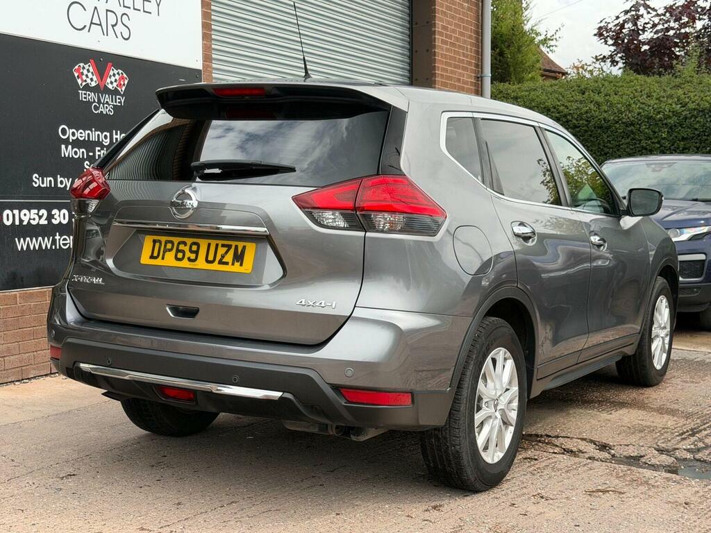 Nissan X-Trail Red #23