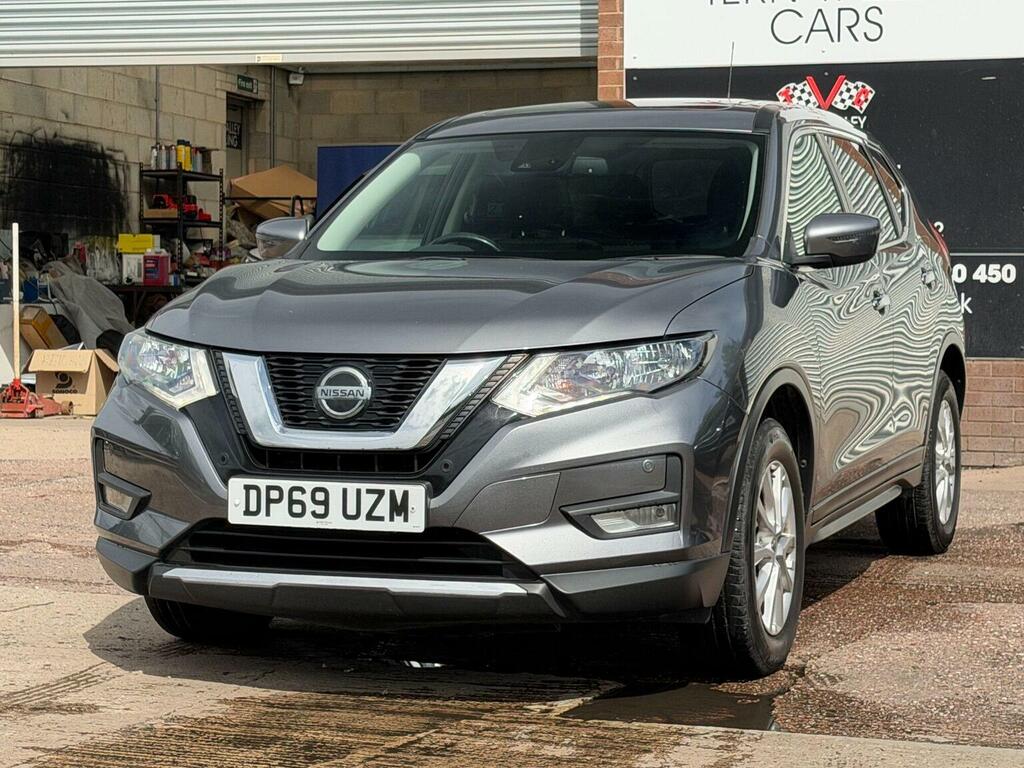 Nissan X-Trail Red #16