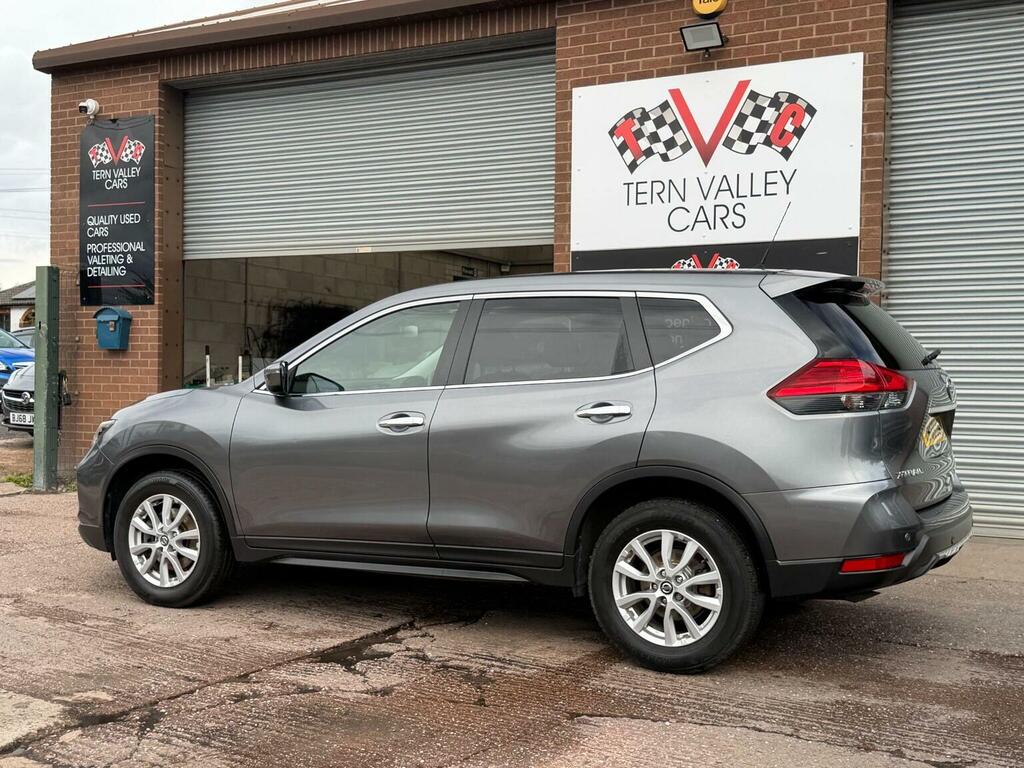 Nissan X-Trail Red #28