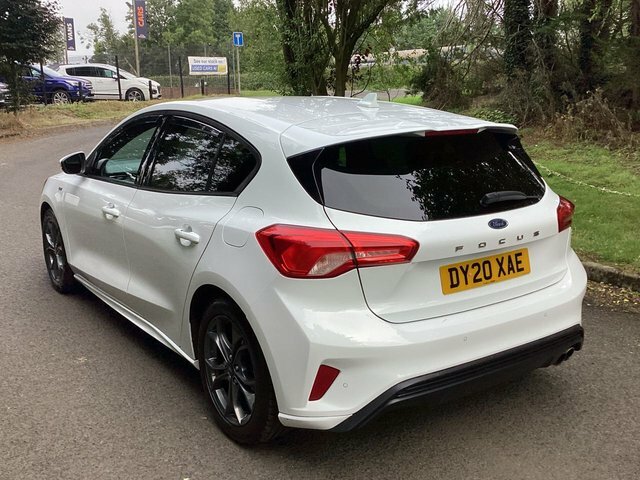 Ford Focus Ecoblue St-line Hatchback DY20XAE White #6