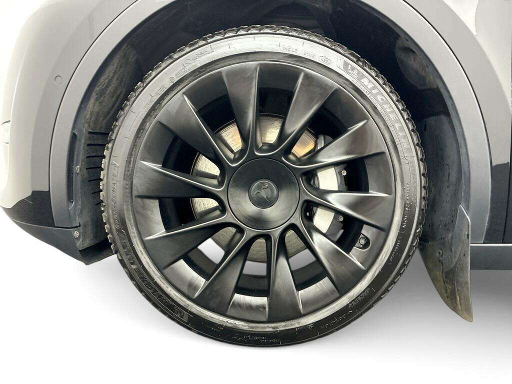 Tesla Model Y Dual Motor Long Range 4Wde  Black #5