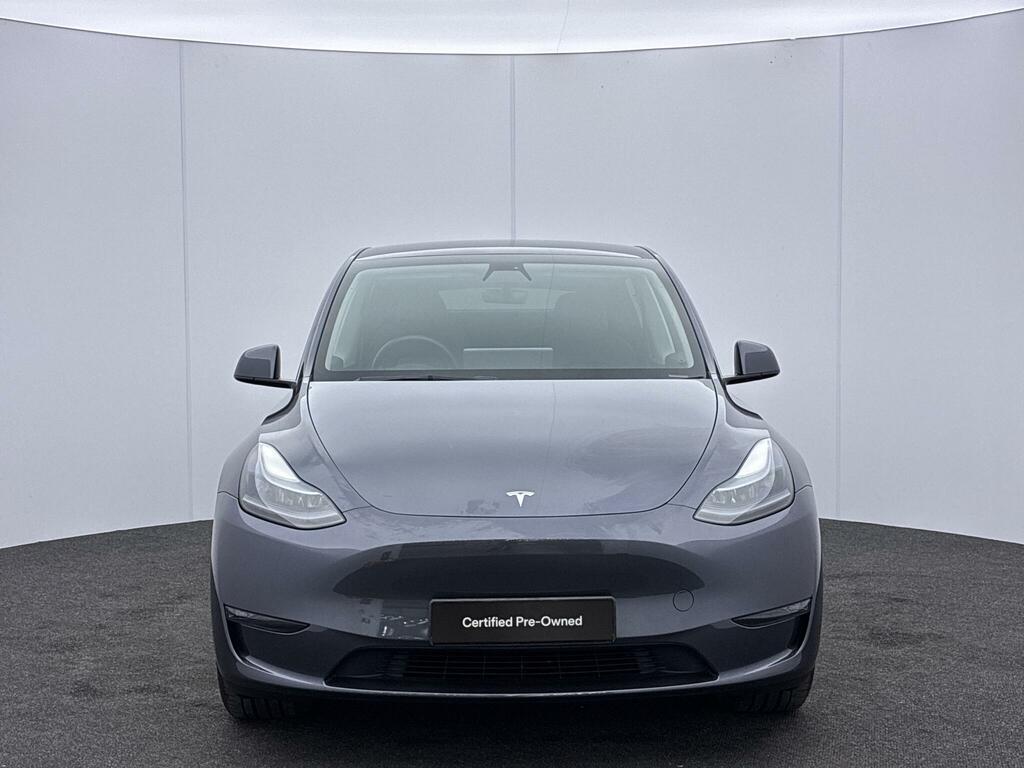Tesla Model Y Long Range Silver #2