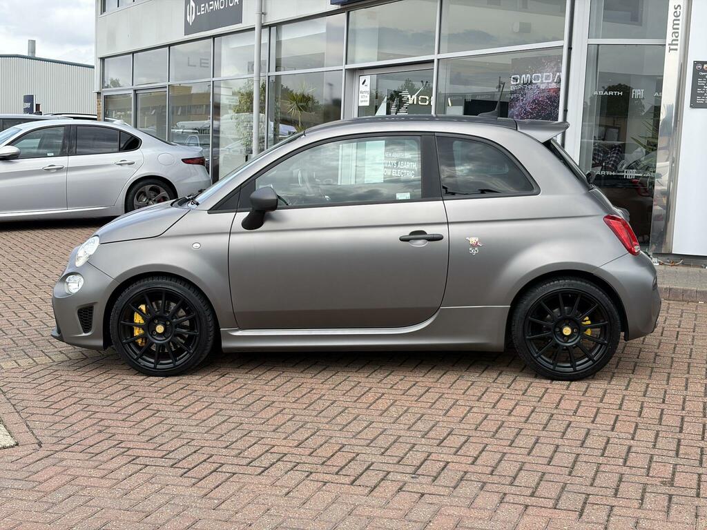 Abarth 595 1.4 1.4 T-jet Competizione 70Th Hatchback Petr #5