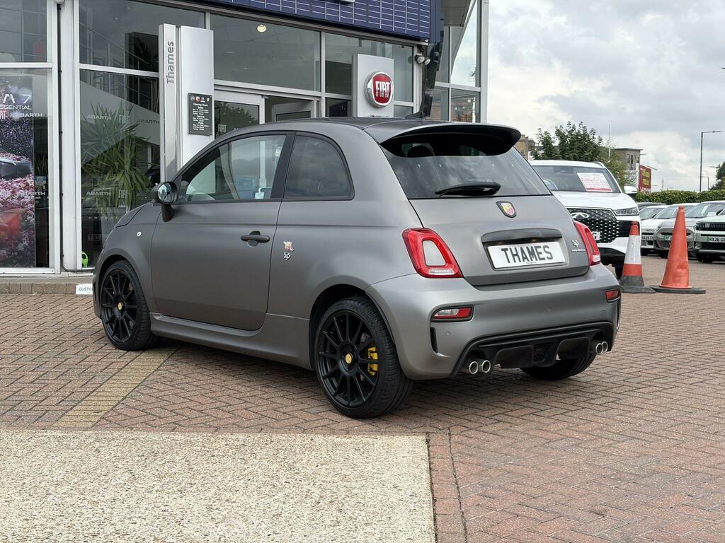Abarth 595 1.4 1.4 T-jet Competizione 70Th Hatchback Petr #4