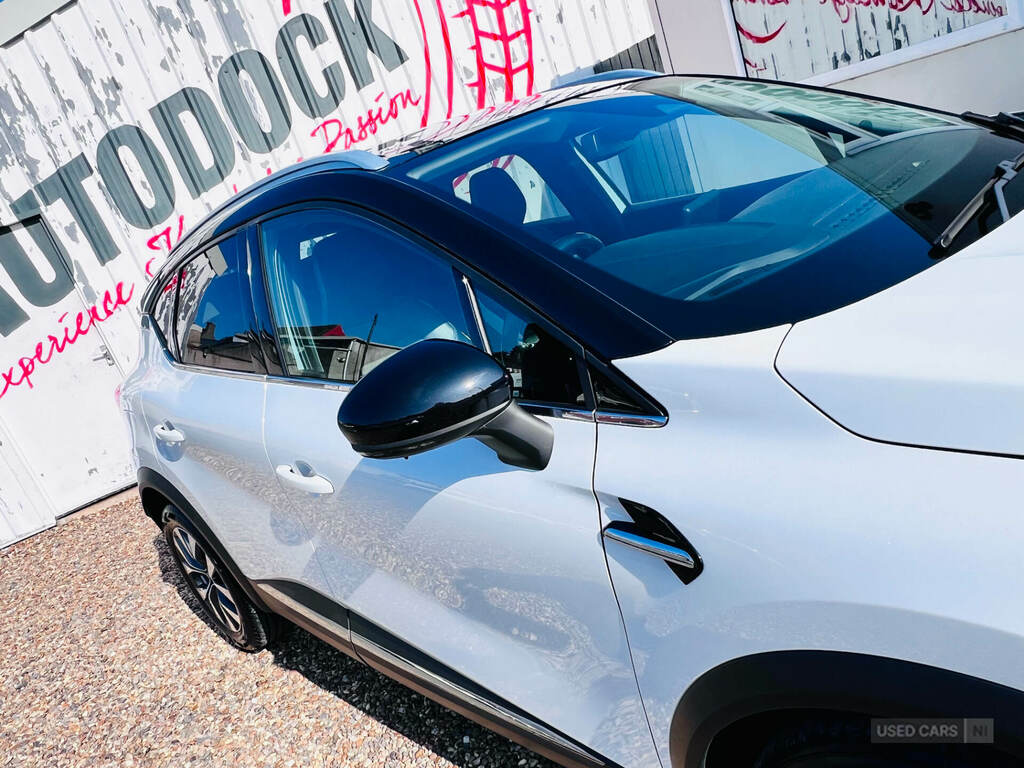 Renault Captur 1.3 Tce 140 Iconic Edc Grey #15