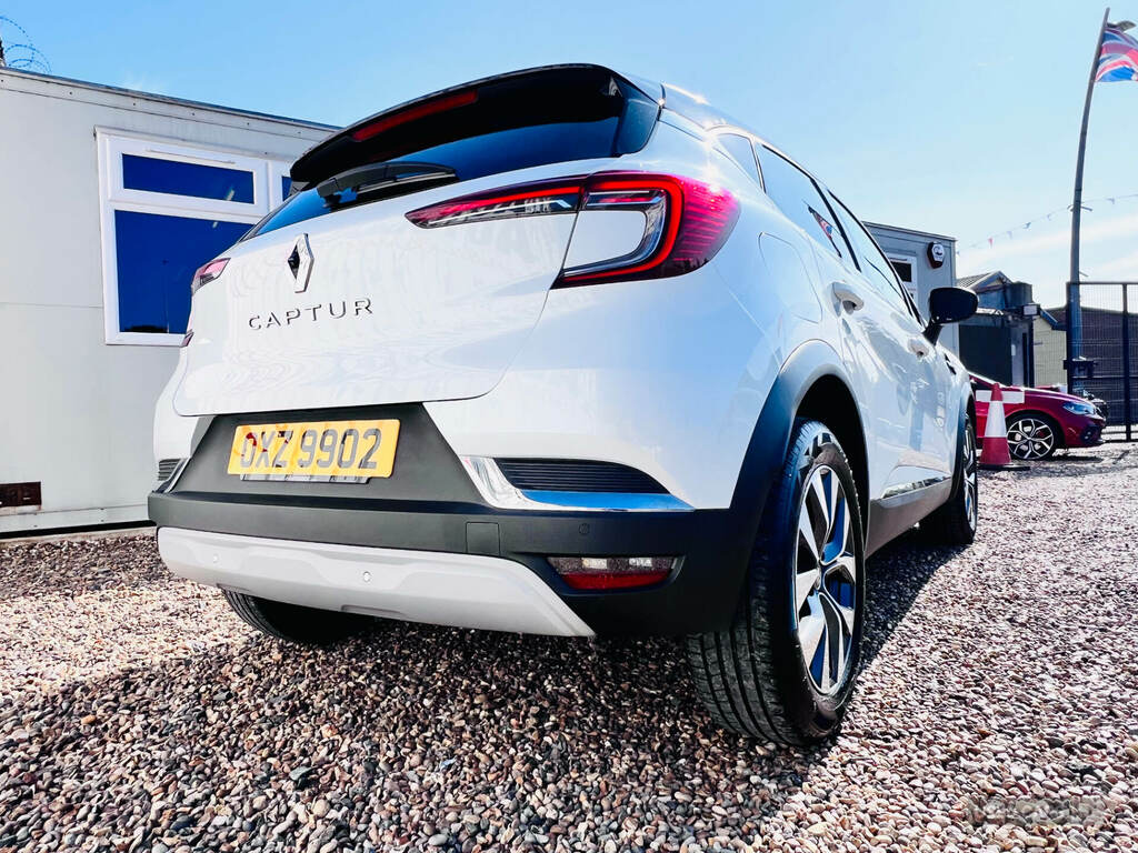 Renault Captur 1.3 Tce 140 Iconic Edc Grey #23