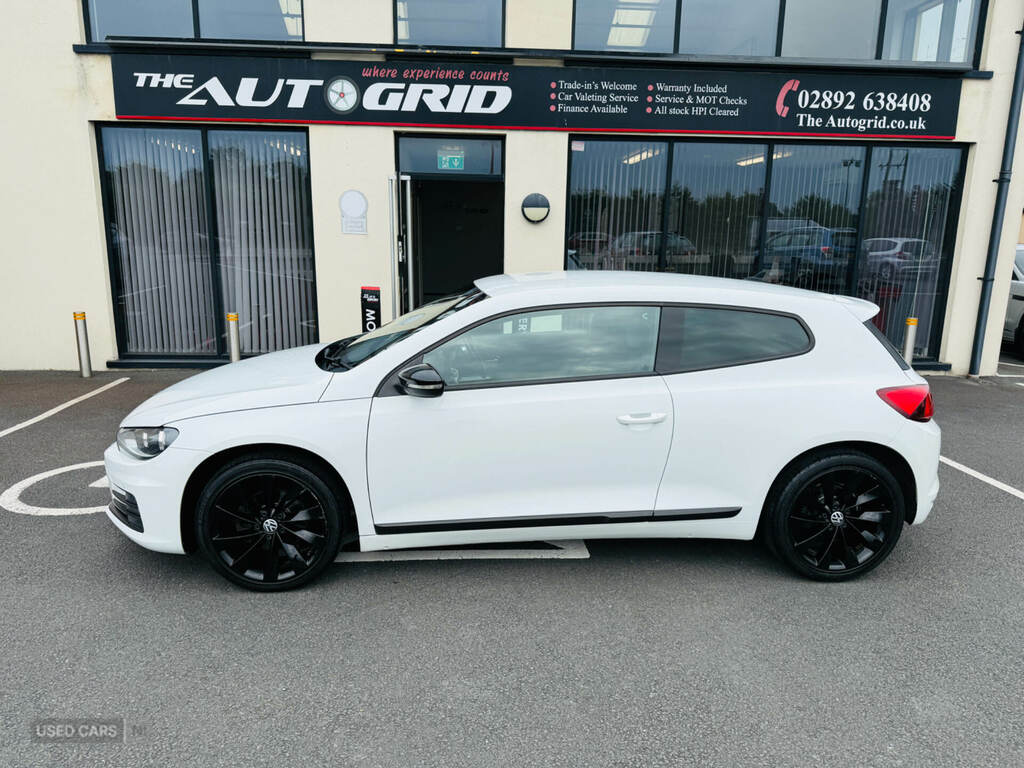 Volkswagen Scirocco 2.0 Tdi Bluemotion Tech Gt White