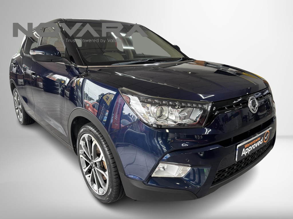 SsangYong Tivoli 1.6 E White #4