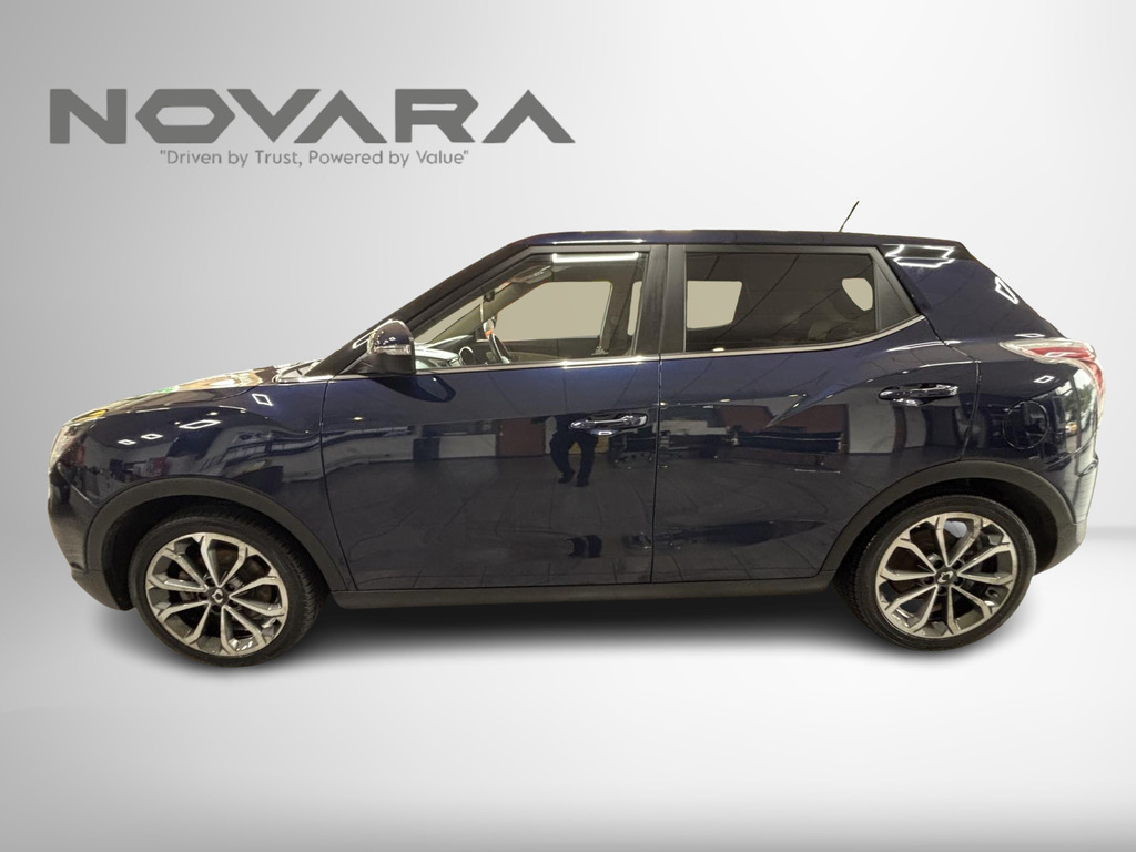 SsangYong Tivoli 1.6 E White #5