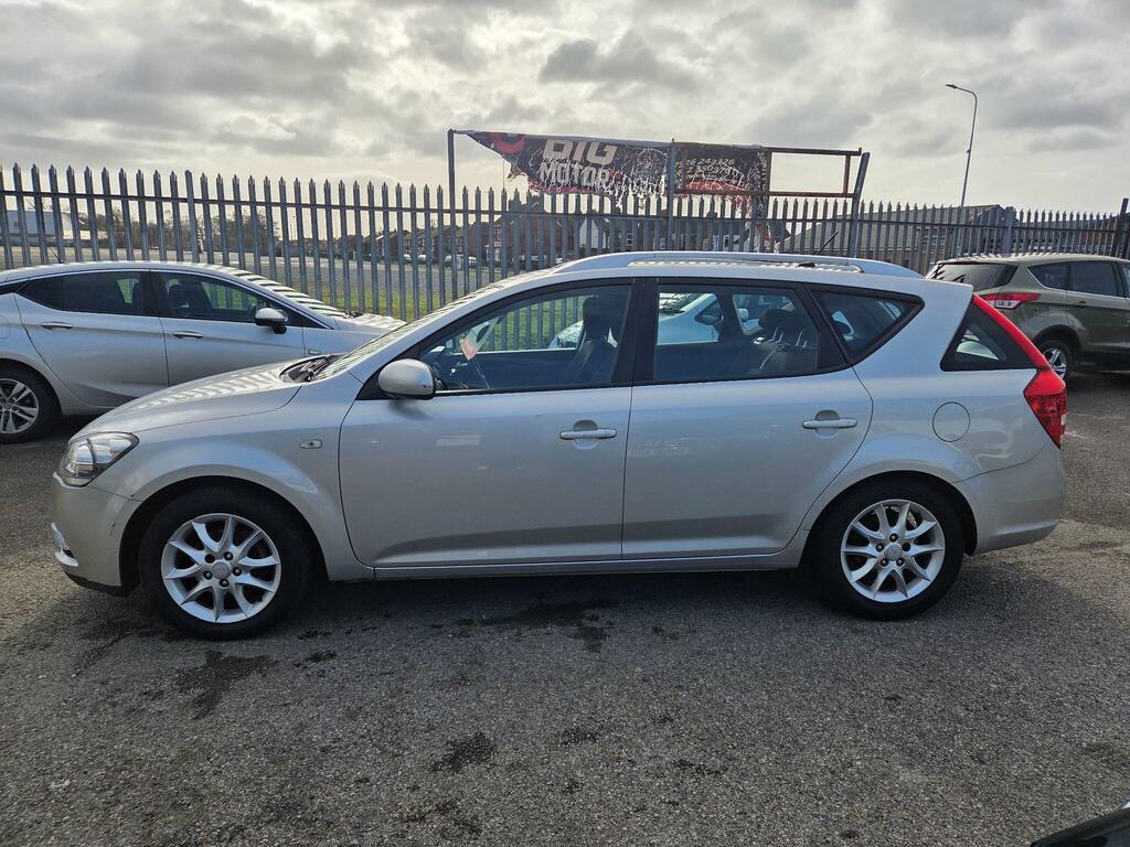 Kia Ceed 1.6 Crdi Ecodynamics 2 Sports Wagon Euro 4 Ss 5 Silver #6