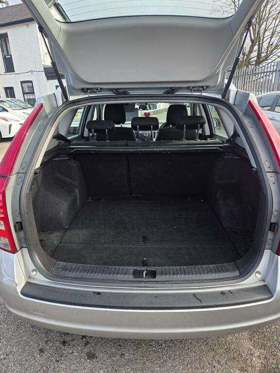 Kia Ceed 1.6 Crdi Ecodynamics 2 Sports Wagon Euro 4 Ss 5 Silver #4