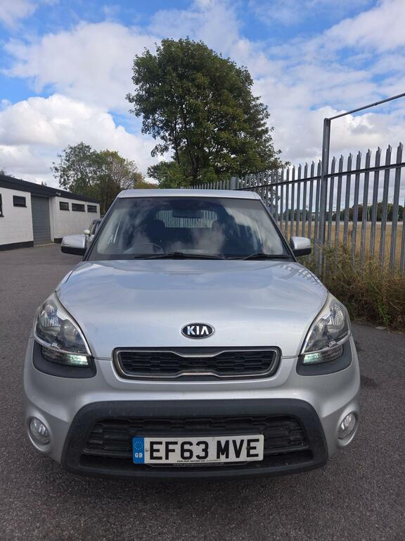 Kia Soul 1.6 Crdi 2 Euro 5 Silver #2