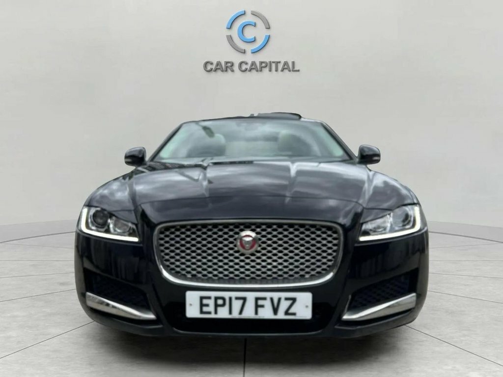 Jaguar XF 2L Portfolio EP17FVZ Black #2