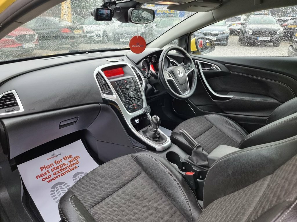 Vauxhall Astra GTC Astra Gtc Sri Cdti Ss Silver #14