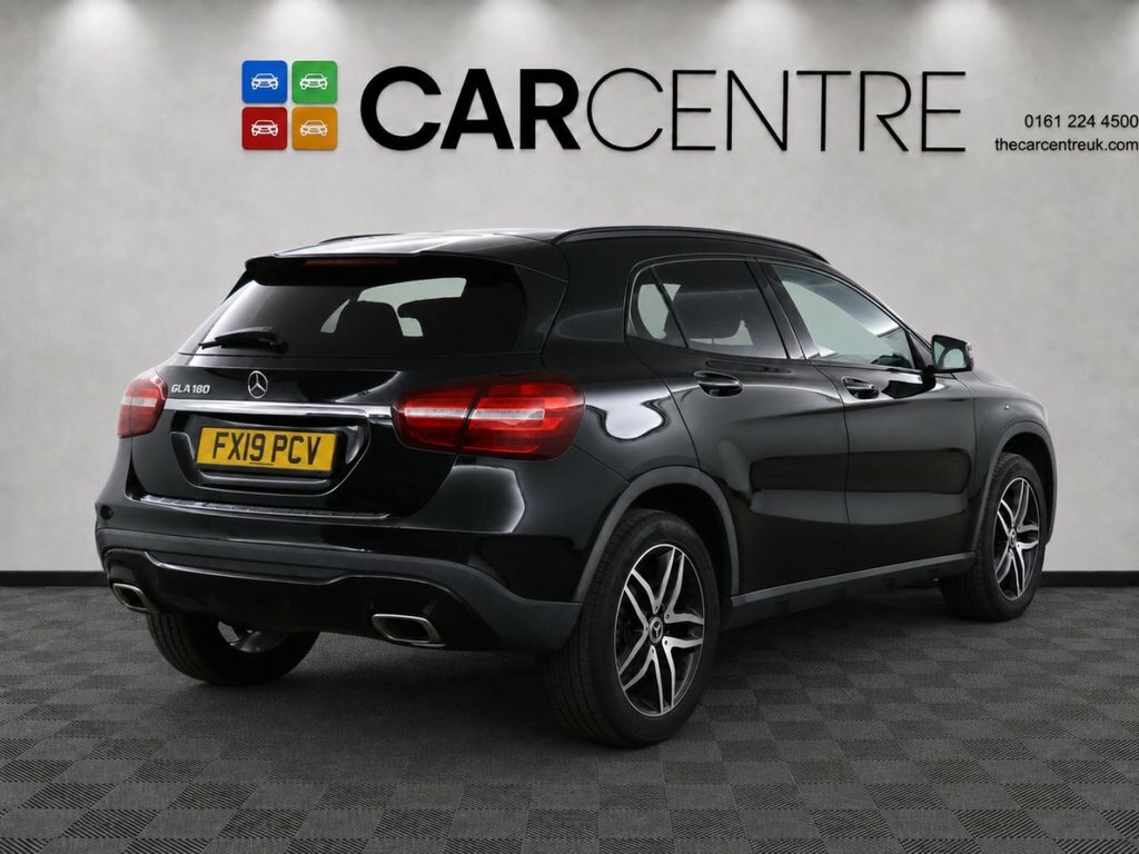 Mercedes-Benz GLA Class 1.6L Urban Edition Black #5