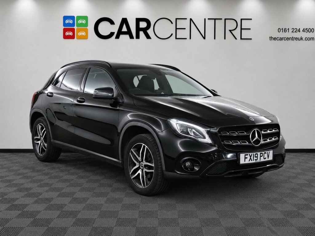Mercedes-Benz GLA Class 1.6L Urban Edition Black