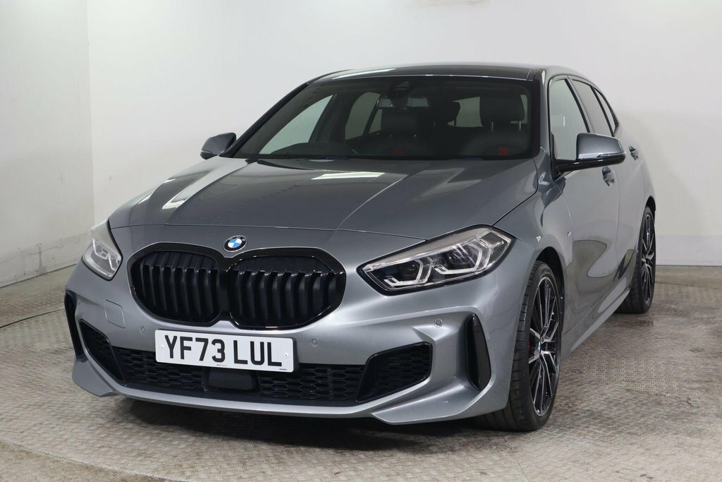 BMW 1 Series Hatchback YF73LUL Grey #3